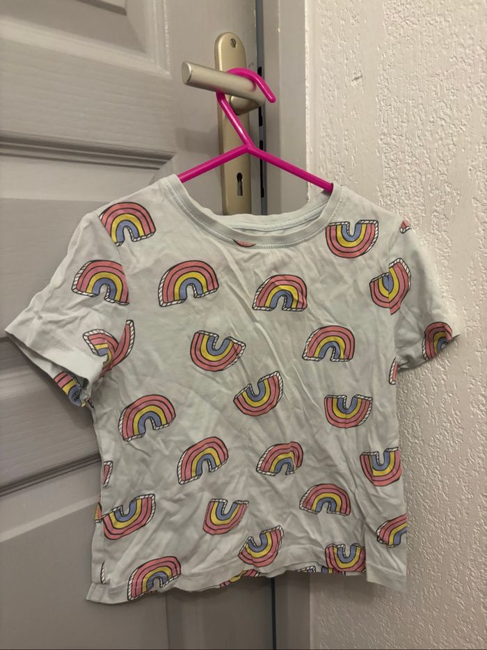 T-shirt manches courtes primark 2/3 ans