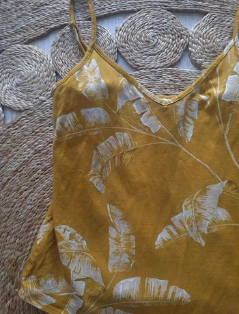 Body moutarde motif feuillages H&M Taille M Neuf