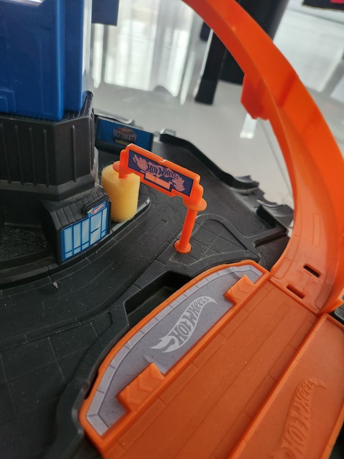 Hot wheels ultimate garage dinausore - photo numéro 3