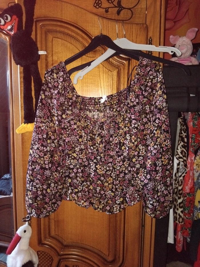 Blouse en voile épaules dénudées