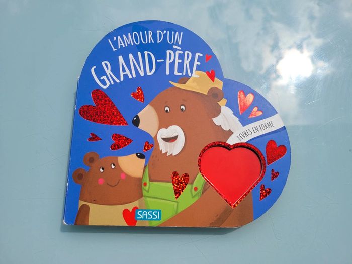 Superbe livre en forme de 🩷 L'Amour d'un grand-père 🐻 - photo numéro 5