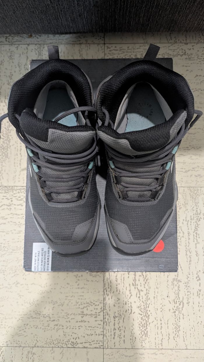Adidas Eastrail 2 mid r.rdy w taille 36 - photo numéro 2