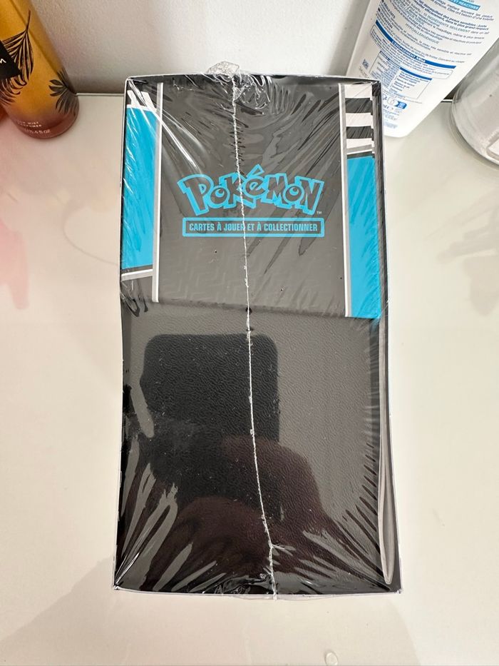 Etb Pokémon foudre noir - photo numéro 4