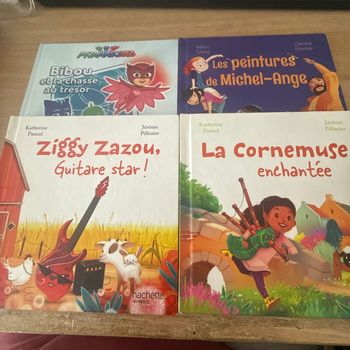 Lot livres Happy Meal