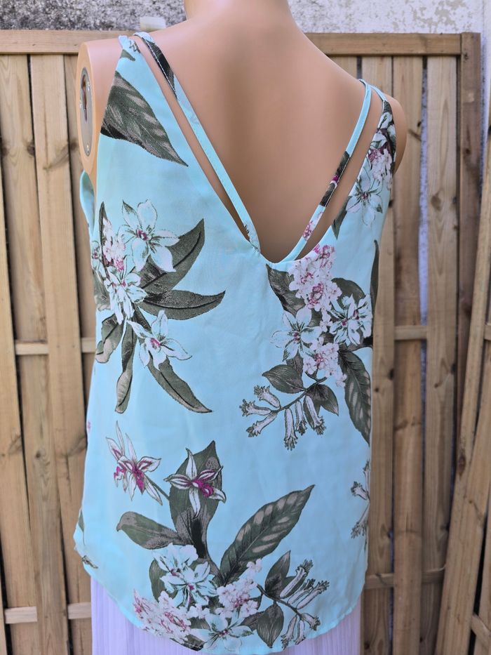 Débardeur neuf 🍒Ardene🍒taille 36/38 - photo numéro 3