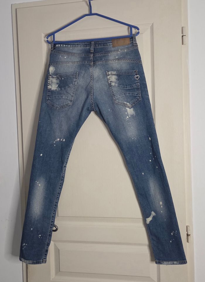 Jean Please Luxury Vintage 🇮🇹 – coupe slim effet usé – T.S (36/38) – excellent état ko - photo numéro 8