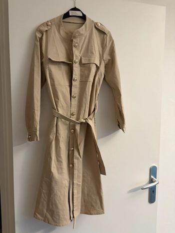 trench beige