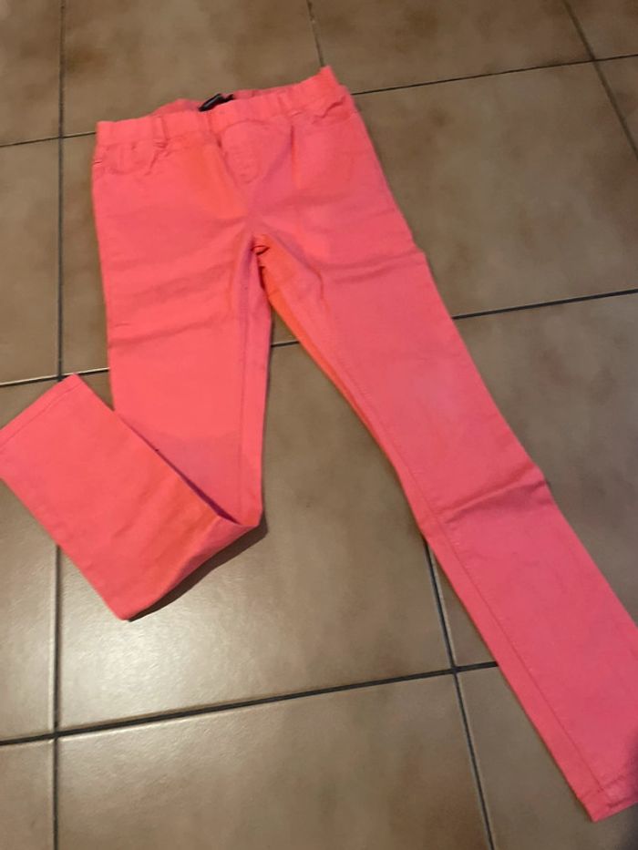 Pantalon fille 7 ans - photo numéro 2
