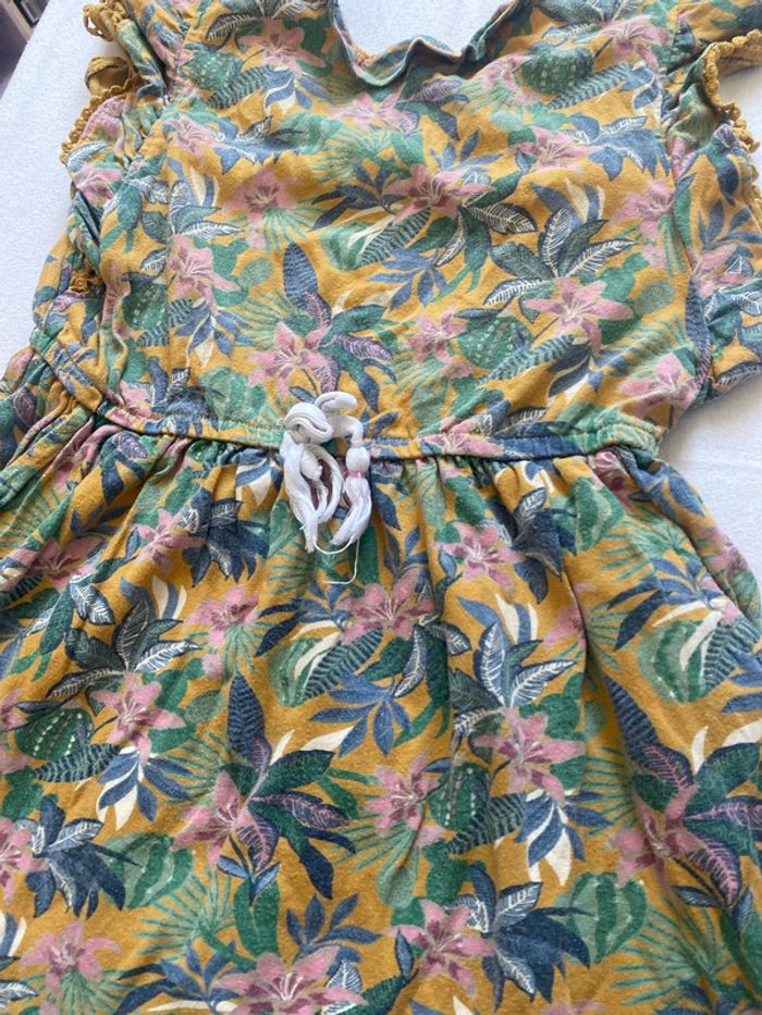 Robe vertbaudet 5 ans - photo numéro 3