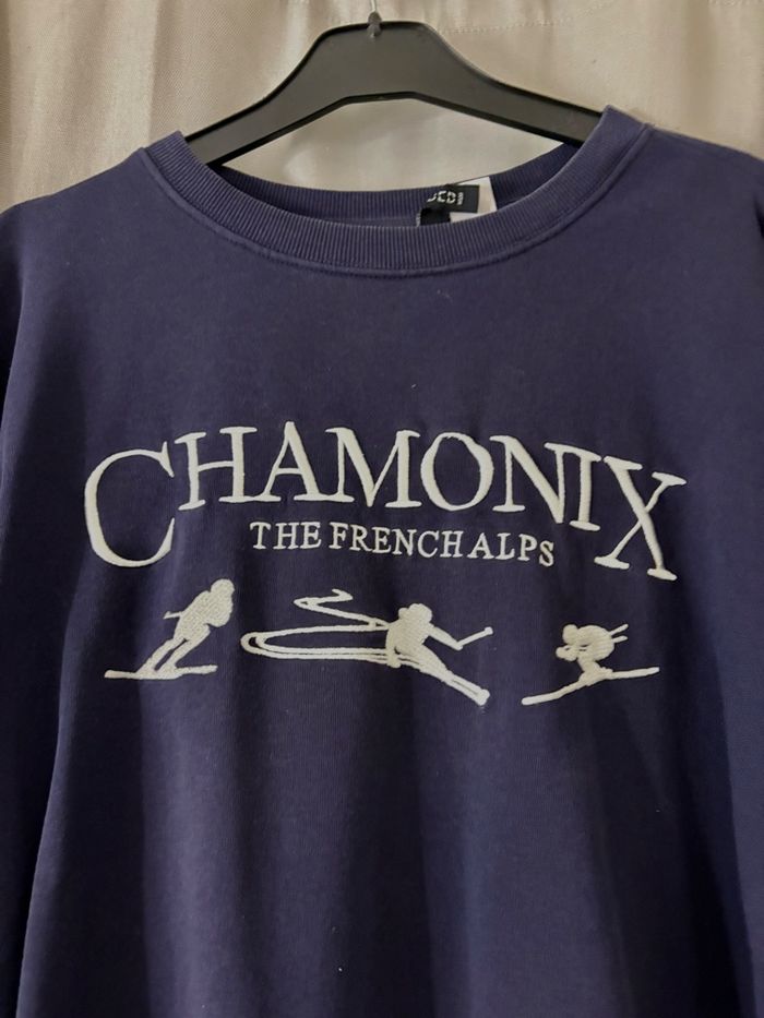 Pull bleu - photo numéro 2