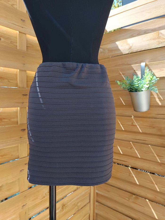 Jupe grise anthracite taille M Jennyfer - photo numéro 4