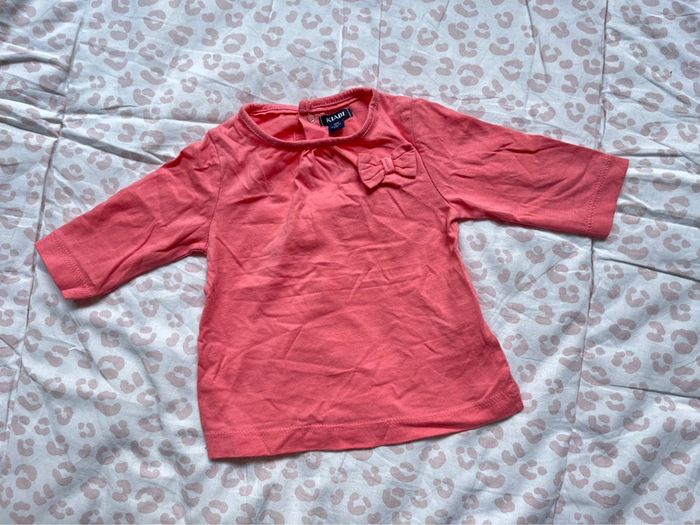 T shirt manches longues rose Kiabi 3 mois