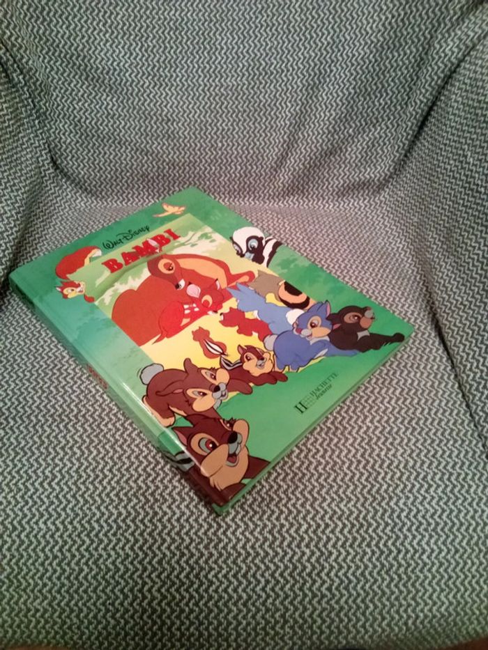 Bambi Walt Disney - Ed. Hachette Jeunesse - photo numéro 5