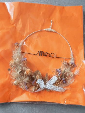 Couronne de fleurs séchées