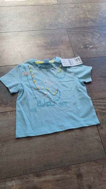 T-shirt tex 6 mois 68 cm en très bon état