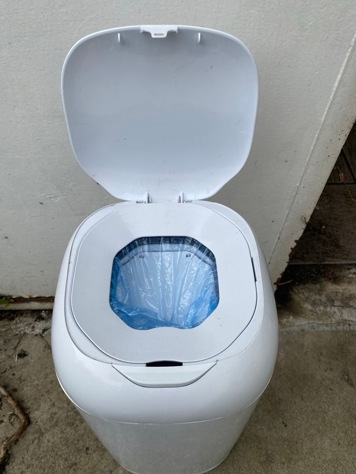 Poubelle à couches - photo numéro 3