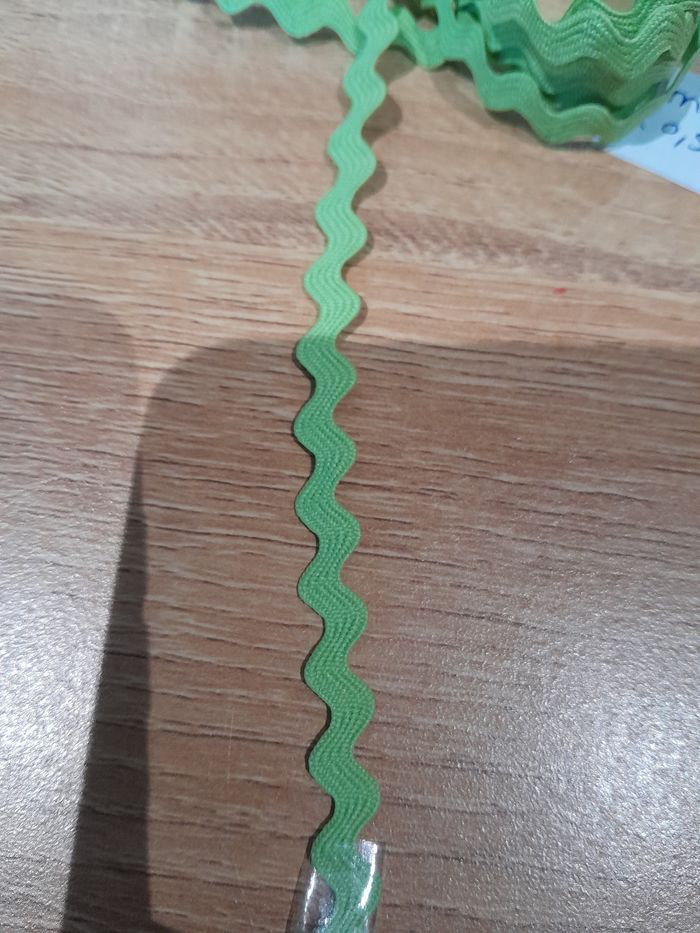 1m25 de Ruban vert 0,5cm de large - photo numéro 2