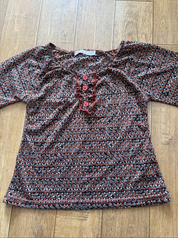 Tee-shirt, taille 5 ans.