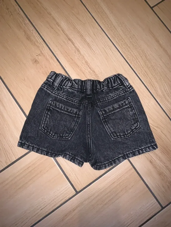 Jupe short en jeans - photo numéro 2