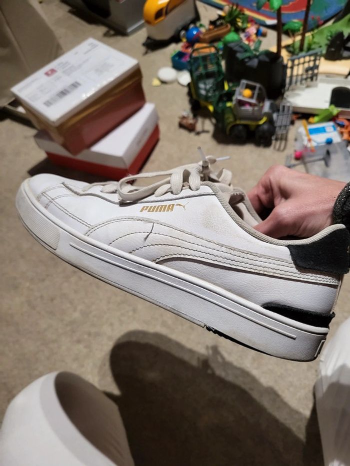 Baskets garçon puma blanches et noires p.40 - photo numéro 6