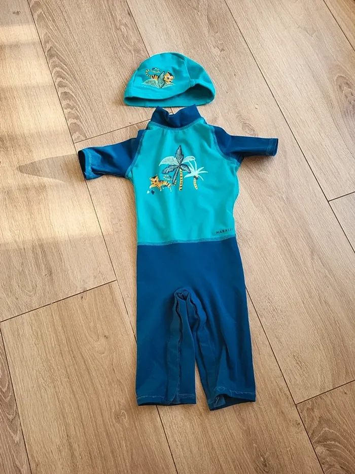Combinaison piscine + bonnet