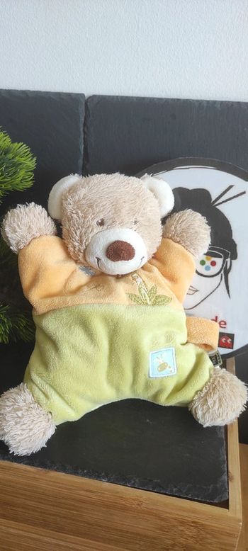 Doudou semi plat coussin Ours orange vert Girafe Tex Baby Carrefour Jaune Marron