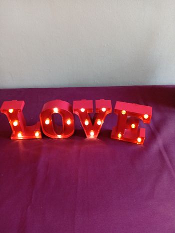Déco lettre love lumineuse 