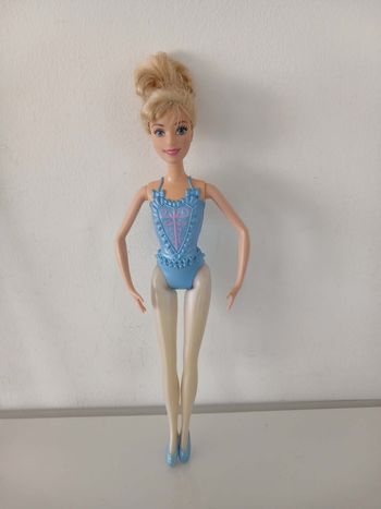 Poupée Barbie Danseuse Étoile - Mattel 2011