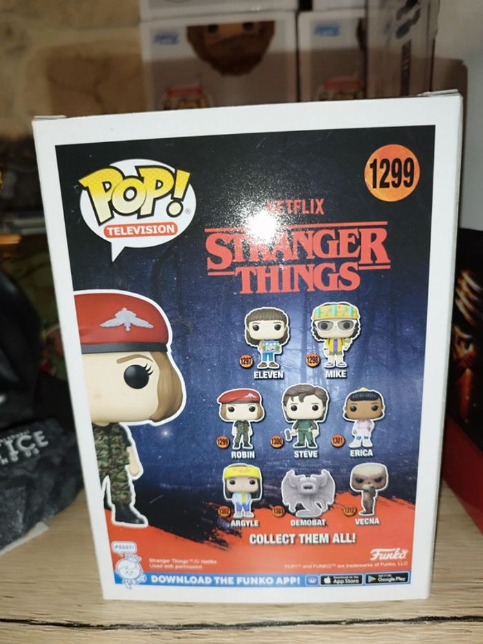 Figurine pop stranger thing robin - photo numéro 3