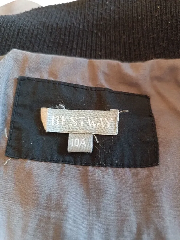 Veste 10 ans bestway - photo numéro 5