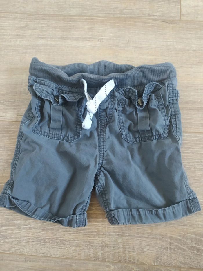 Short 2 ans