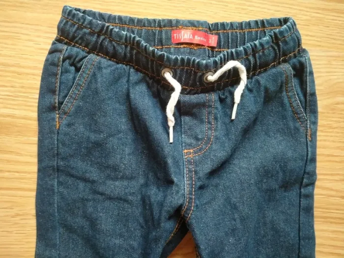 lot de 2 jeans. filles. taille 5 ans - photo numéro 8