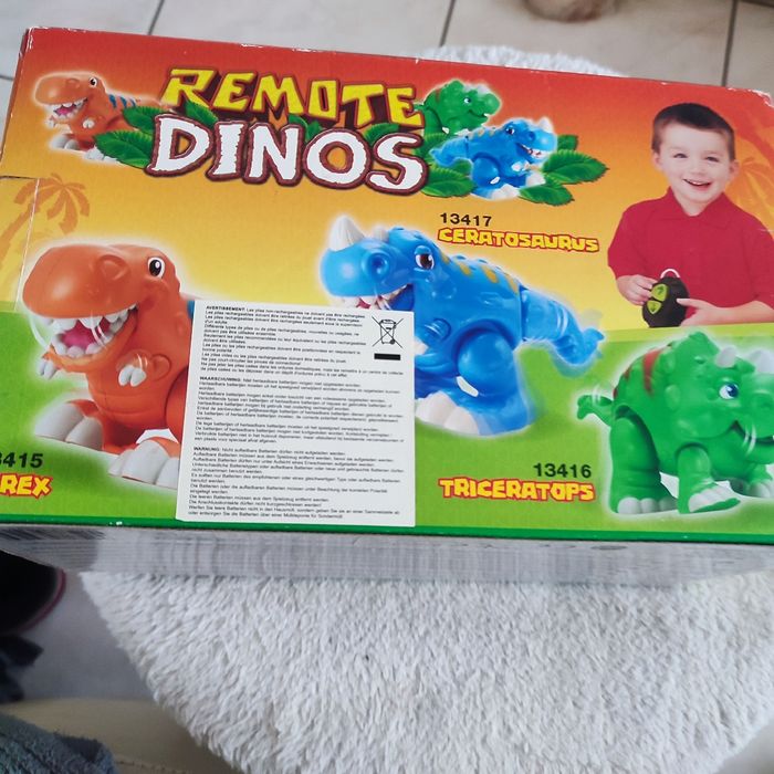 Dinosaure 18 mois filoguidé neuf - photo numéro 4