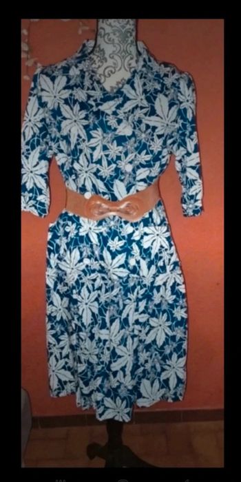 Robe bleu à feuilles vintage T38