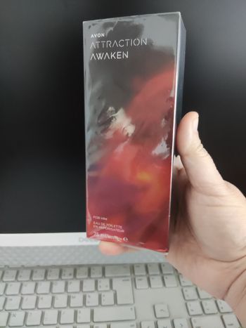 Attraction Awaken pour homme ( Avon)
