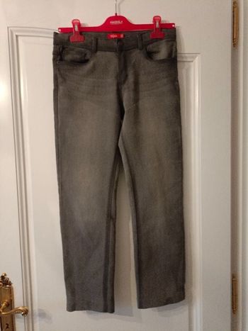 Jean stretch taille 12 ans