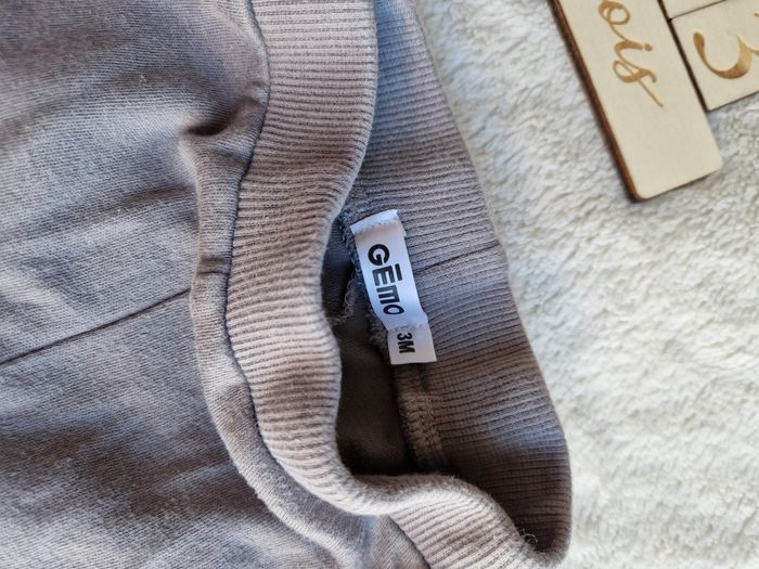 Pantalon jogging
Gemo 3 mois - photo numéro 2