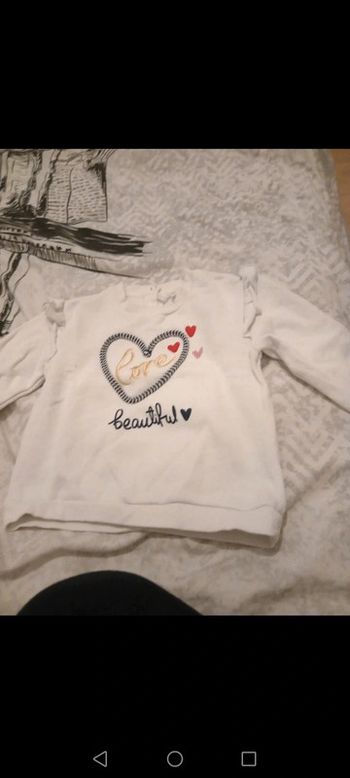 Pull 23 mois et pantalon 24 mois de fête