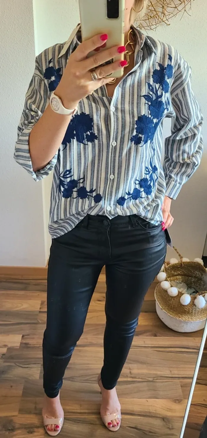 Chemise rayée brodée, Taille 36 au 40, Neuve avec étiquette - photo numéro 6