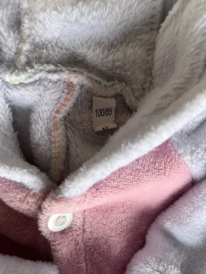 Sur pyjama / combinaison licorne - photo numéro 3