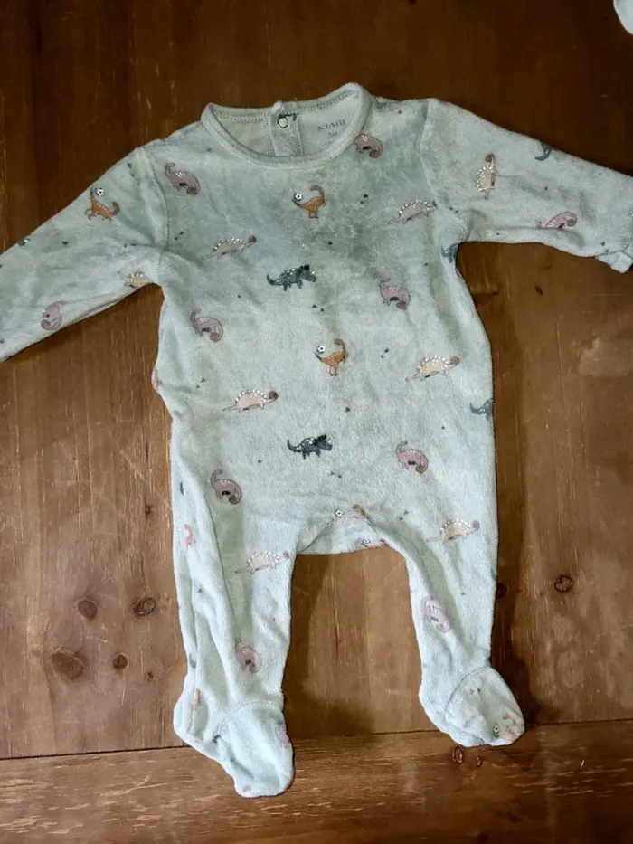 Lot bébé garçon dinosaure. - photo numéro 2