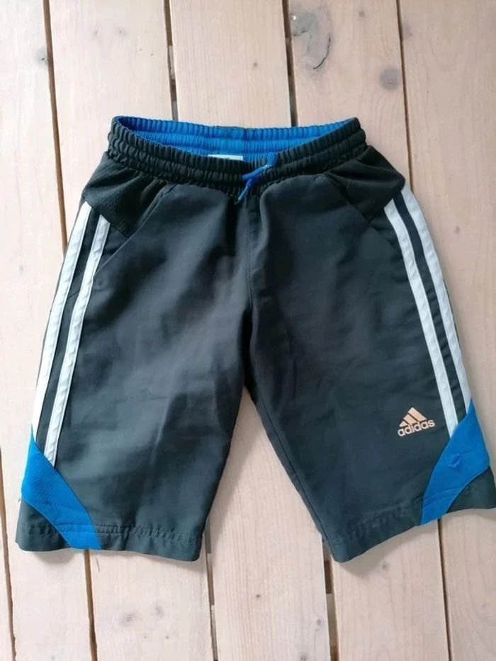 Short Adidas 4 ans