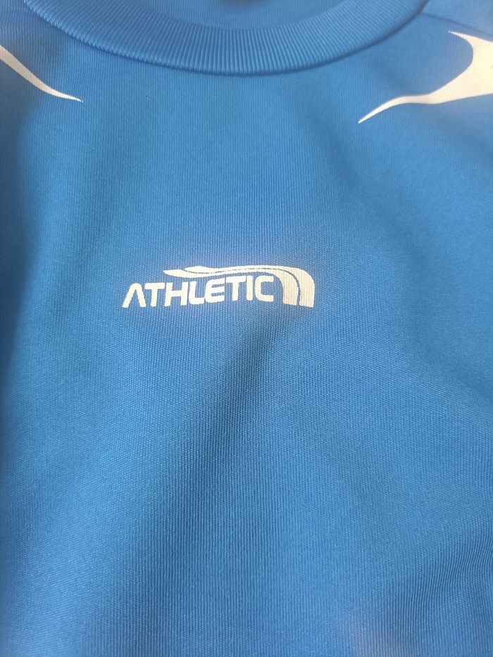 Pull de sport "Athletic" - photo numéro 3