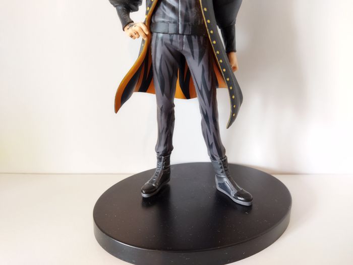 ONE PIECE - DX Figurine The Grandline Men 15th Vol.7: Trafalgar Law Banpresto - photo numéro 3