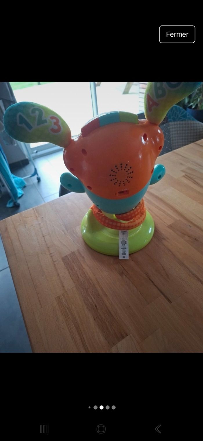 dj le robot danseur - photo numéro 5