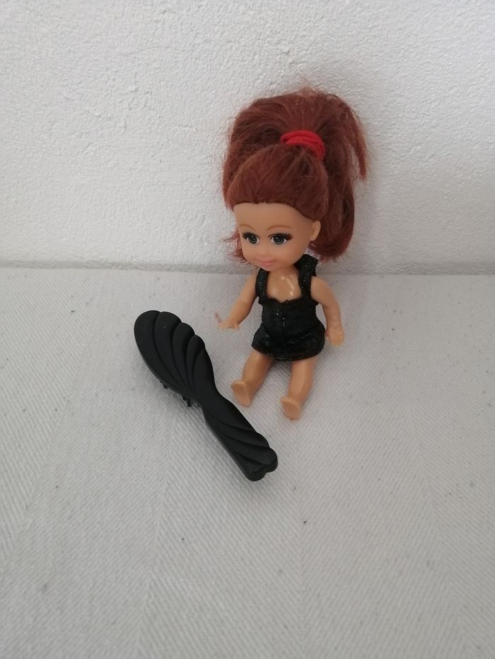 petite poupée rousse - photo numéro 2
