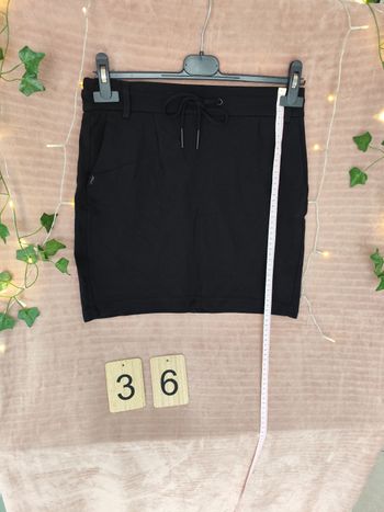 Jupe courte noire T XS