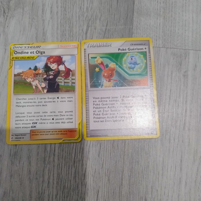 Carte pokémon de dresseur escouade et carte pokémon Poké guérison +