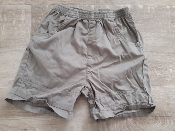 Short 18 mois
