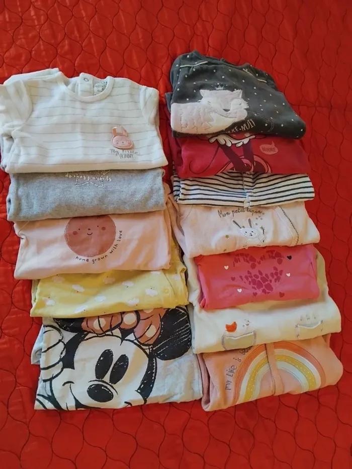 Pyjamas fille 6mois - photo numéro 12